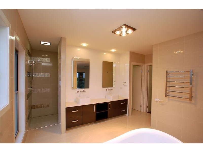 21 Golden Grove Boulevard, Reedy Creek QLD 4227