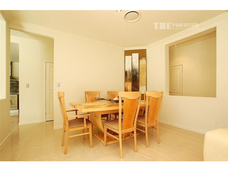 31 Observatory Drive, Reedy Creek QLD 4227