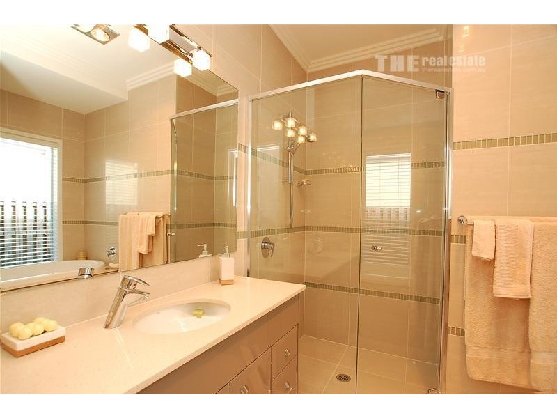 31 Observatory Drive, Reedy Creek QLD 4227