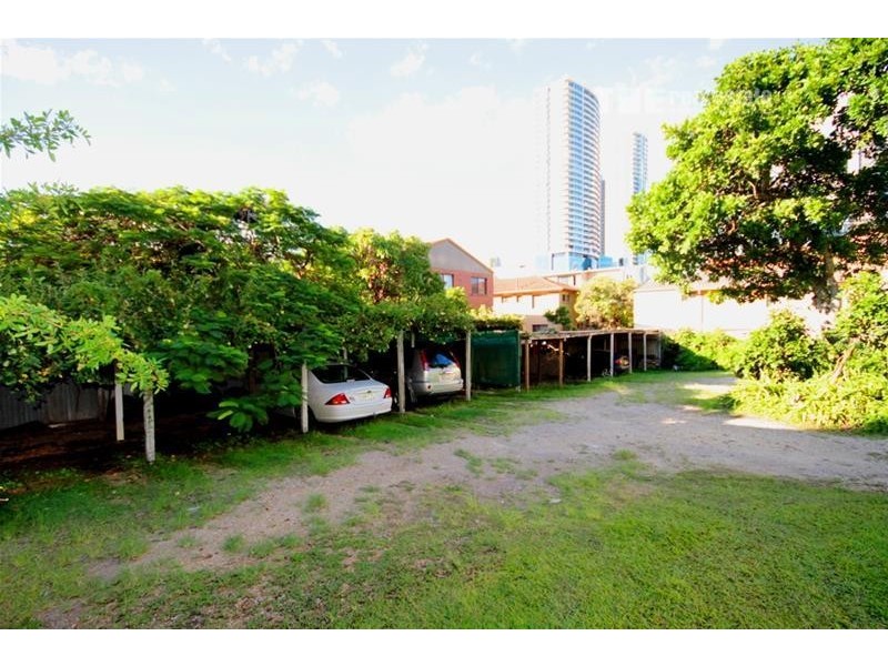 35 – 37 White Street, Southport QLD 4215