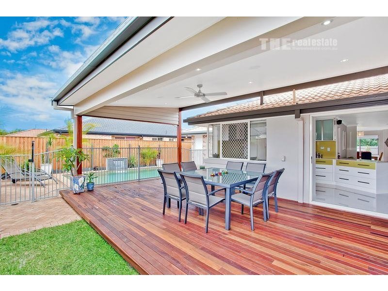 97 Honeyeater Drive, Burleigh Waters QLD 4220