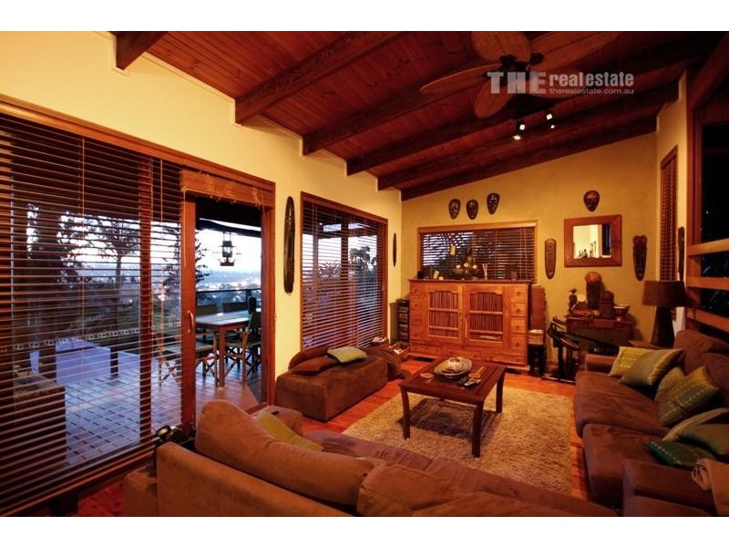 16 Albany Avenue, Currumbin QLD 4223