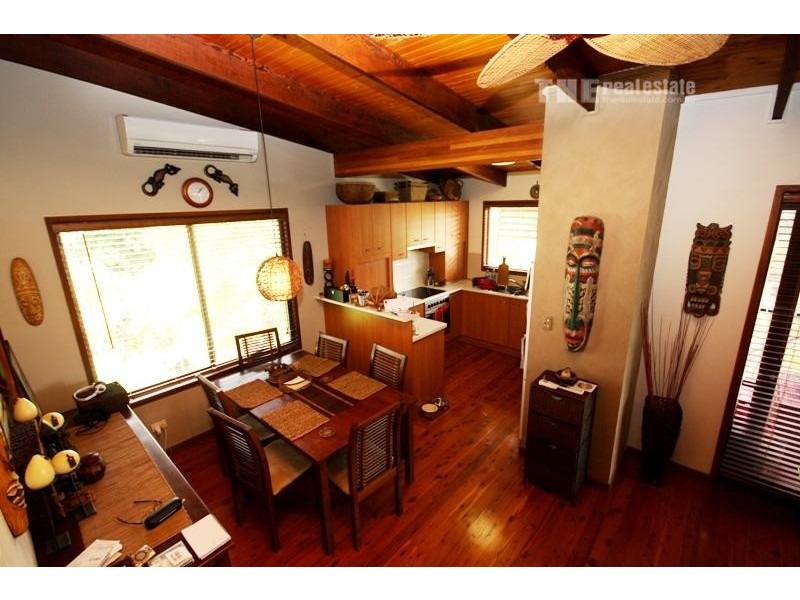 16 Albany Avenue, Currumbin QLD 4223