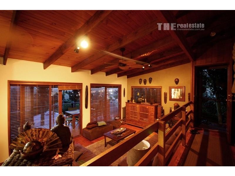 16 Albany Avenue, Currumbin QLD 4223