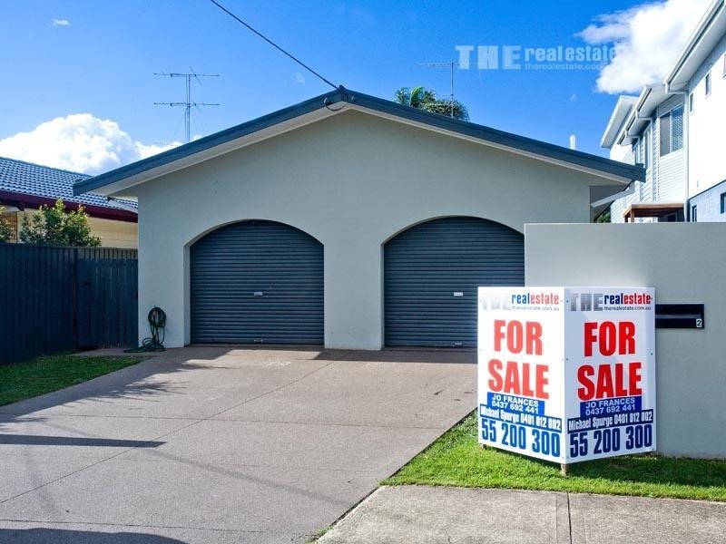 2/23 Chainey Avenue, Miami QLD 4220