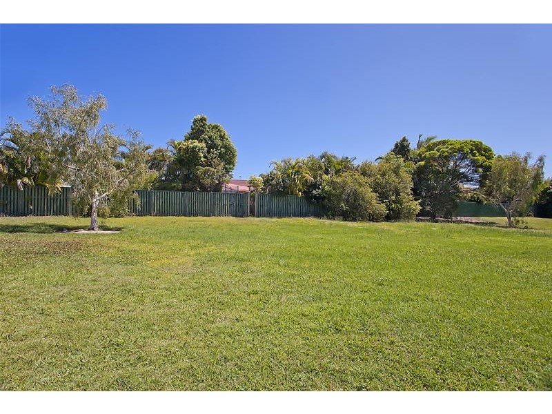 2 Swinburne Street, Varsity Lakes QLD 4227