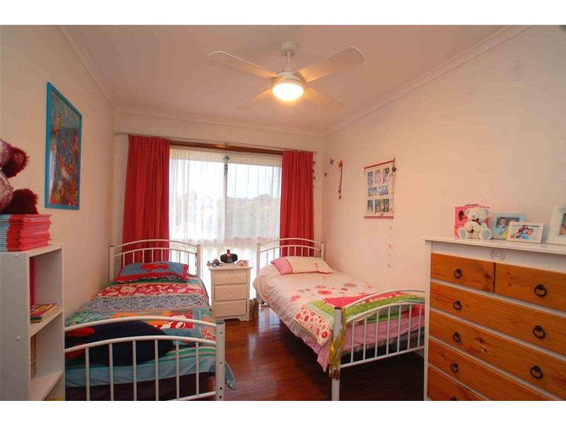 5 Bradley Avenue, Miami QLD 4220