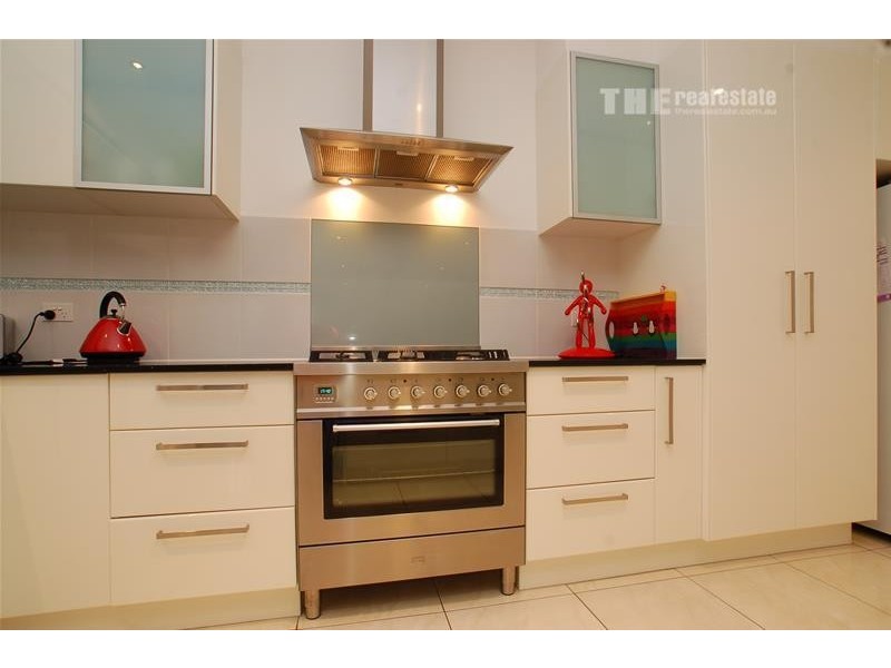 29 York Creek Crescent, Reedy Creek QLD 4227