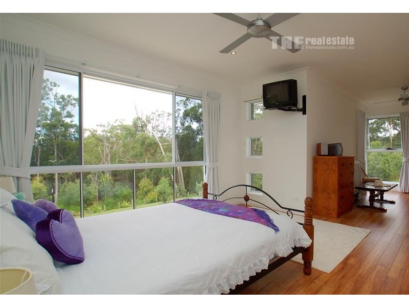 29 York Creek Crescent, Reedy Creek QLD 4227