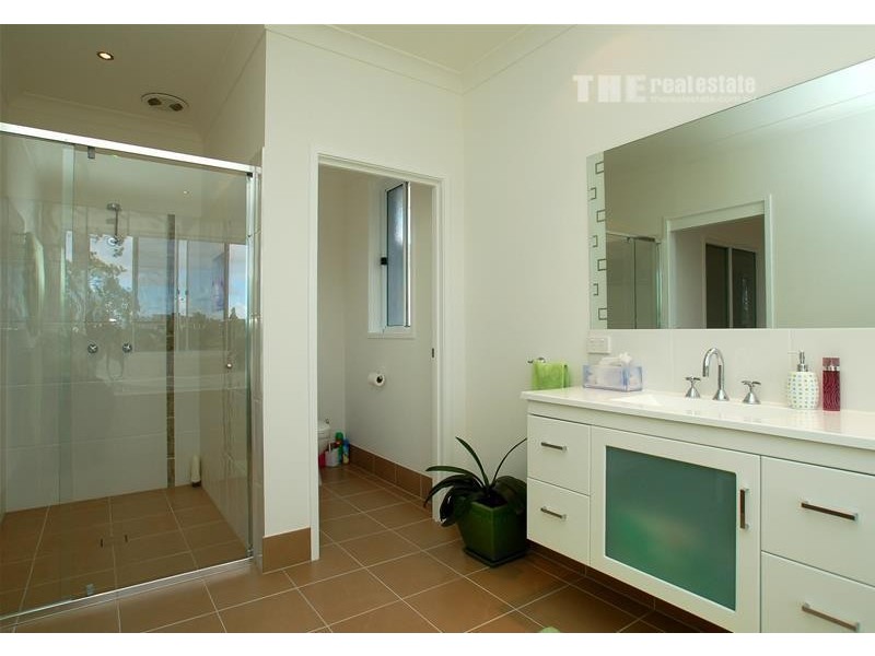 29 York Creek Crescent, Reedy Creek QLD 4227