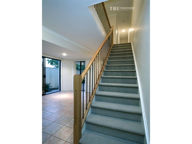 2/4 Sunshine Parade, Miami QLD 4220