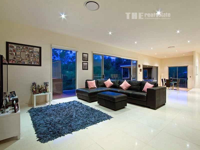 18 Molonglo Close, Reedy Creek QLD 4227