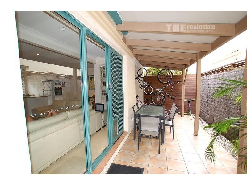 1/16 Redondo Avenue, Miami QLD 4220