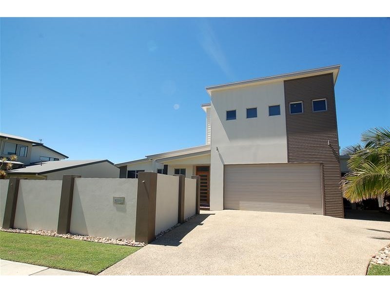 9 Barton Street, Reedy Creek QLD 4227