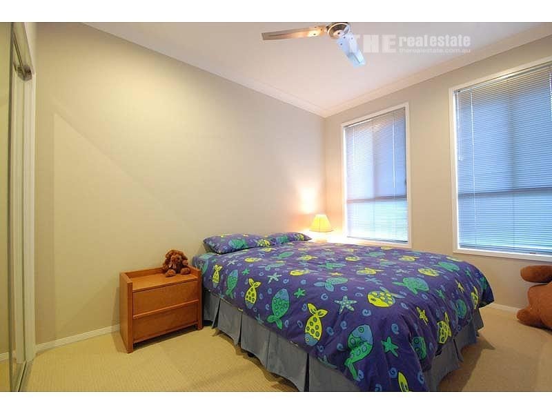 9 Barton Street, Reedy Creek QLD 4227