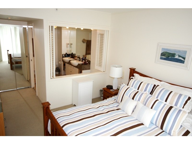 305/2685 Gold Coast Highway, Broadbeach QLD 4218