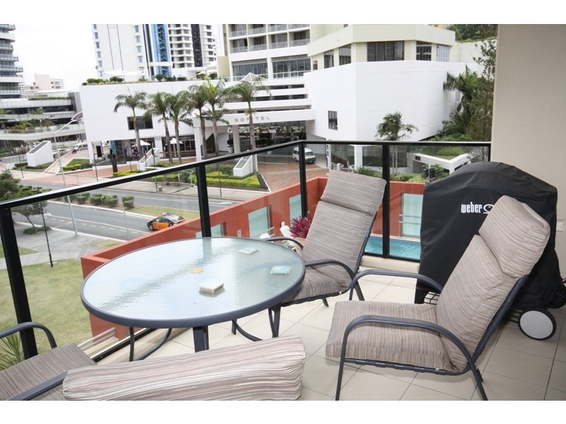 305/2685 Gold Coast Highway, Broadbeach QLD 4218