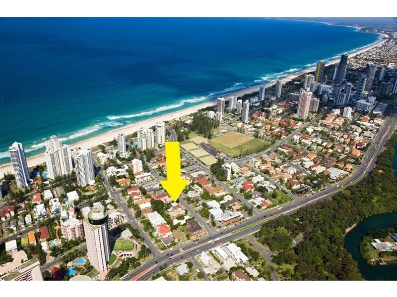 25 Second Avenue, Broadbeach QLD 4218
