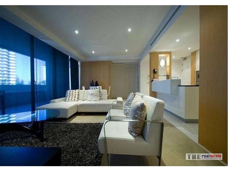 302/17 Albert Avenue, Broadbeach QLD 4218