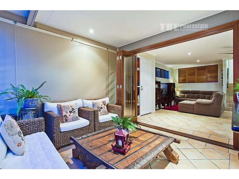 2/48 Hill Avenue, Burleigh Heads QLD 4220