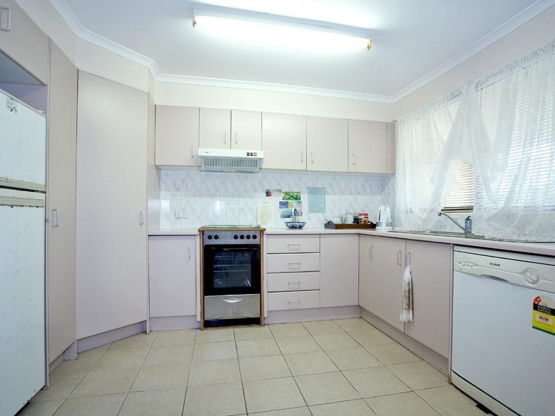 86/12 Landau Court, Miami QLD 4220