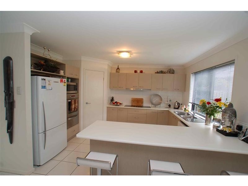 17 Willow Tree Drive, Reedy Creek QLD 4227