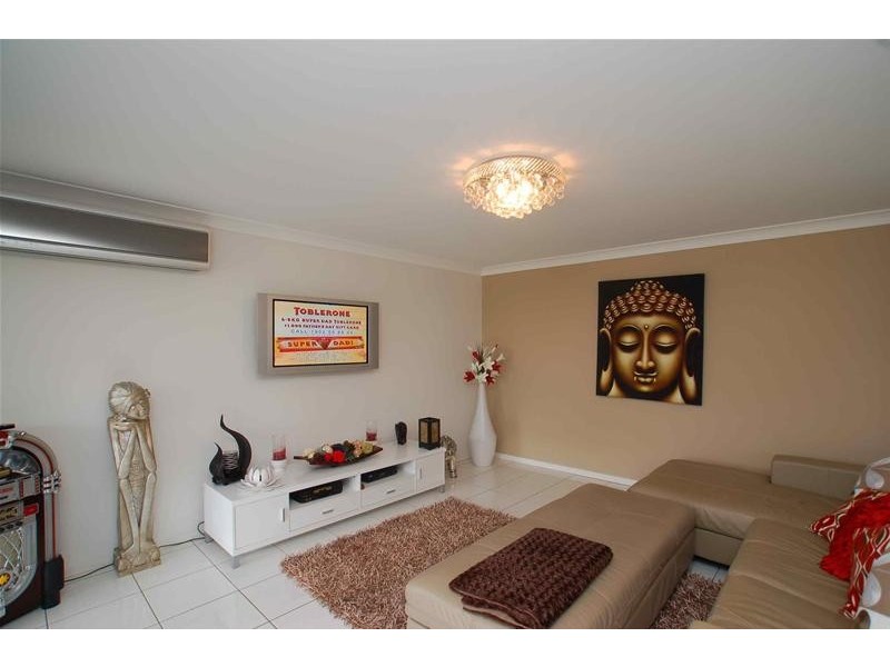 17 Willow Tree Drive, Reedy Creek QLD 4227