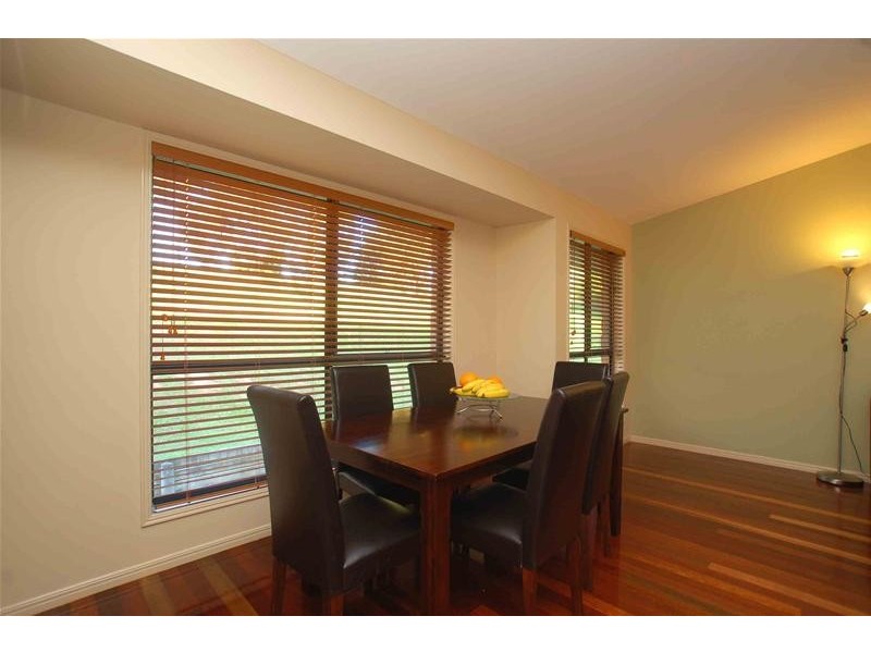 2 Riverina Court, Mudgeeraba QLD 4213