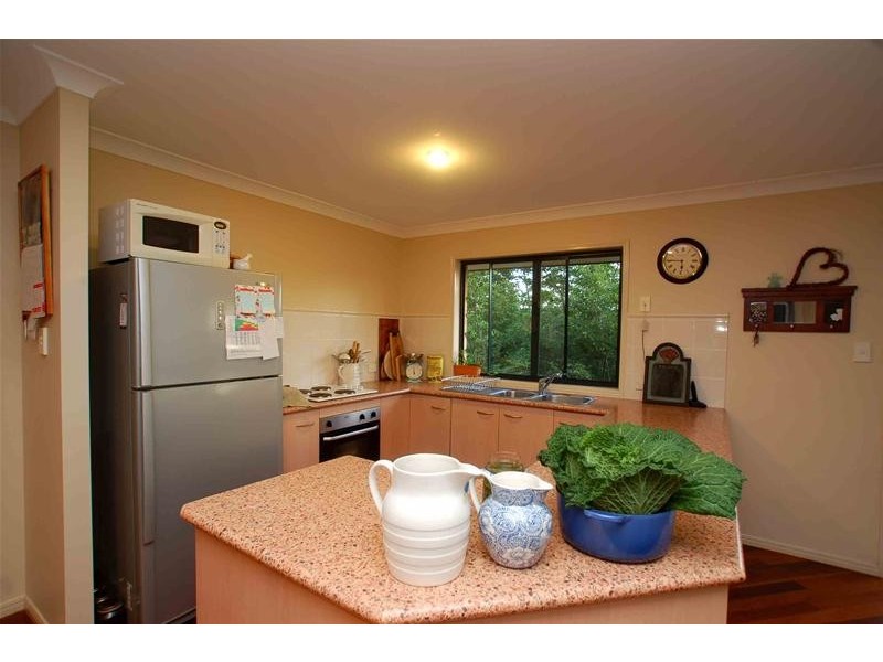 2 Riverina Court, Mudgeeraba QLD 4213