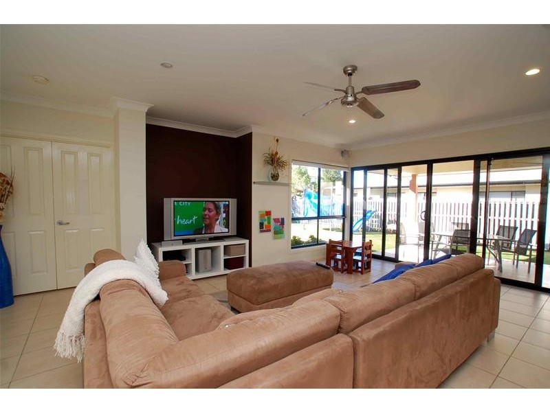 55 Observatory Drive, Reedy Creek QLD 4227