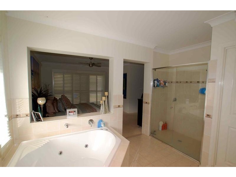 55 Observatory Drive, Reedy Creek QLD 4227