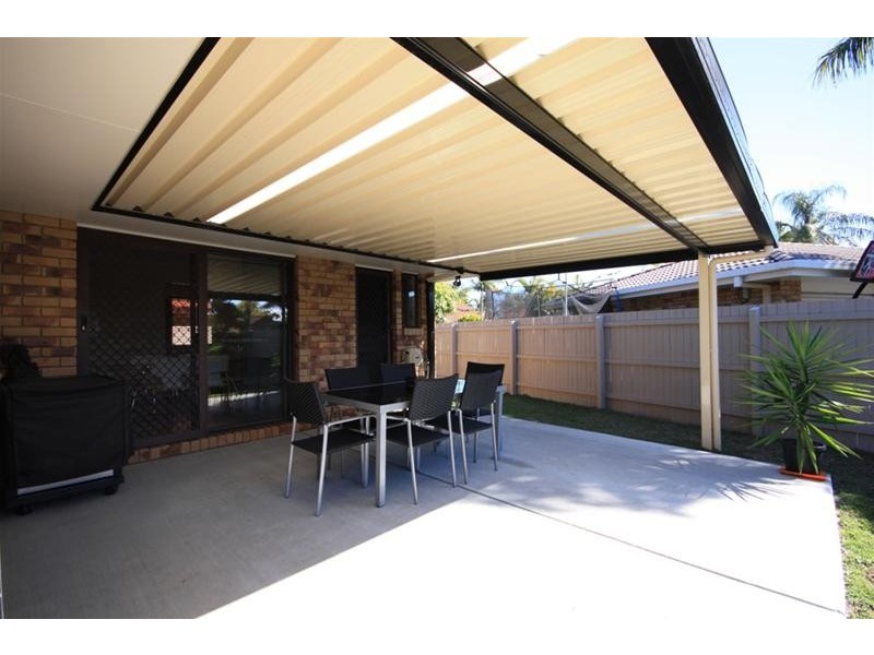 63 Silvabank Drive, Varsity Lakes QLD 4227