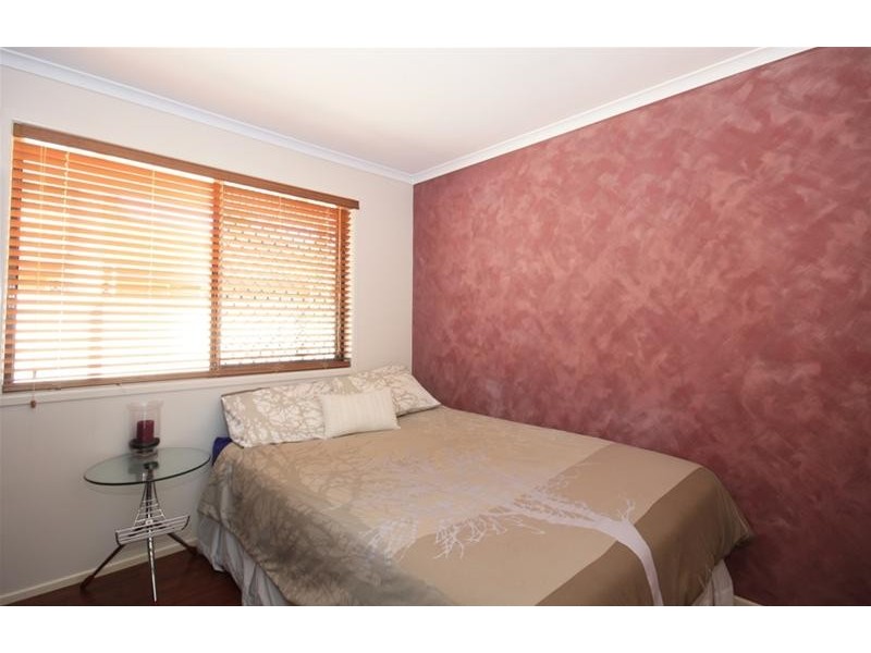 63 Silvabank Drive, Varsity Lakes QLD 4227