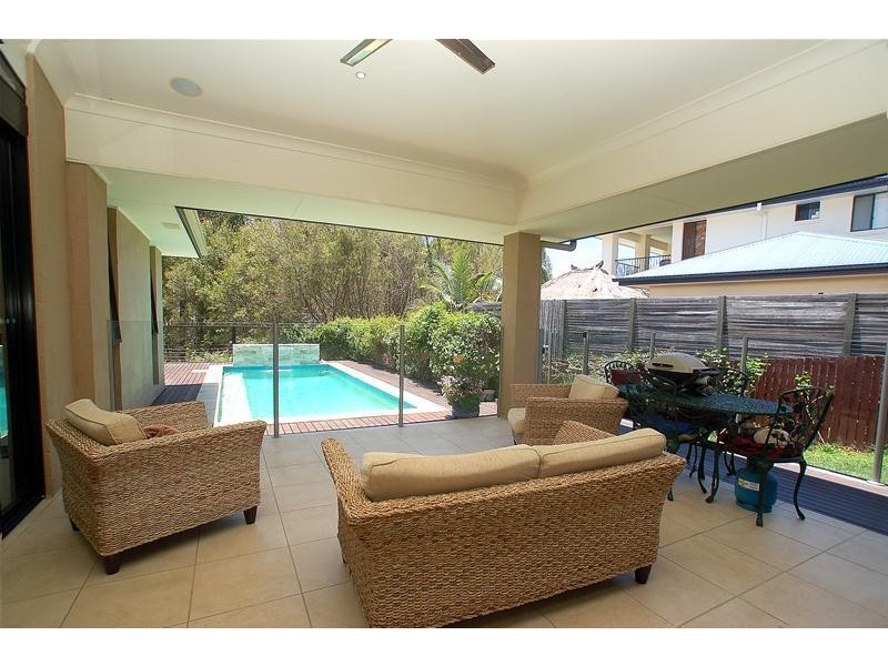 9 Grove Creek Close, Reedy Creek QLD 4227