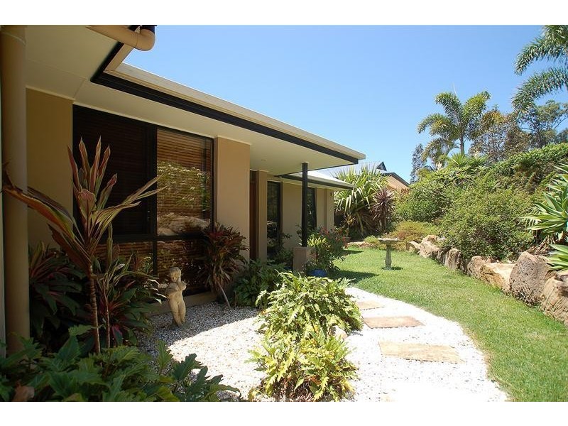 9 Grove Creek Close, Reedy Creek QLD 4227