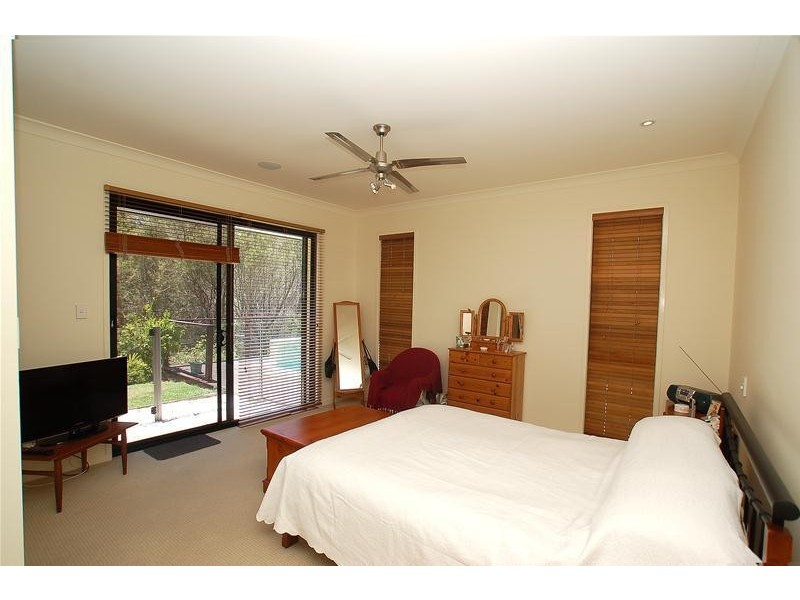 9 Grove Creek Close, Reedy Creek QLD 4227