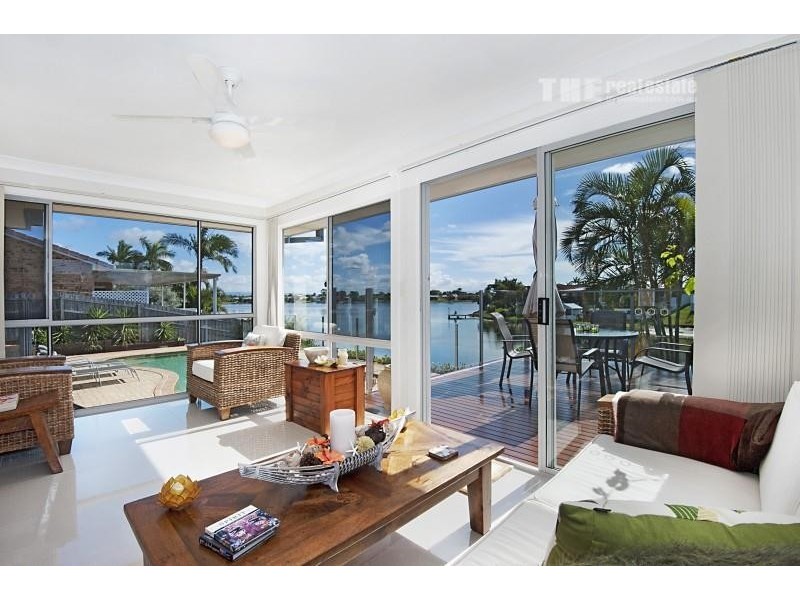 17 Wedgebill Parade, Burleigh Waters QLD 4220