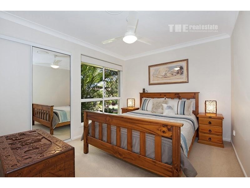 17 Wedgebill Parade, Burleigh Waters QLD 4220