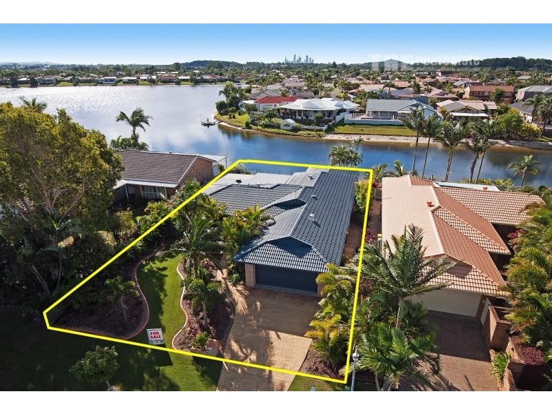 17 Wedgebill Parade, Burleigh Waters QLD 4220