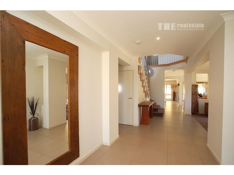 8 Koolang Crescent, Reedy Creek QLD 4227