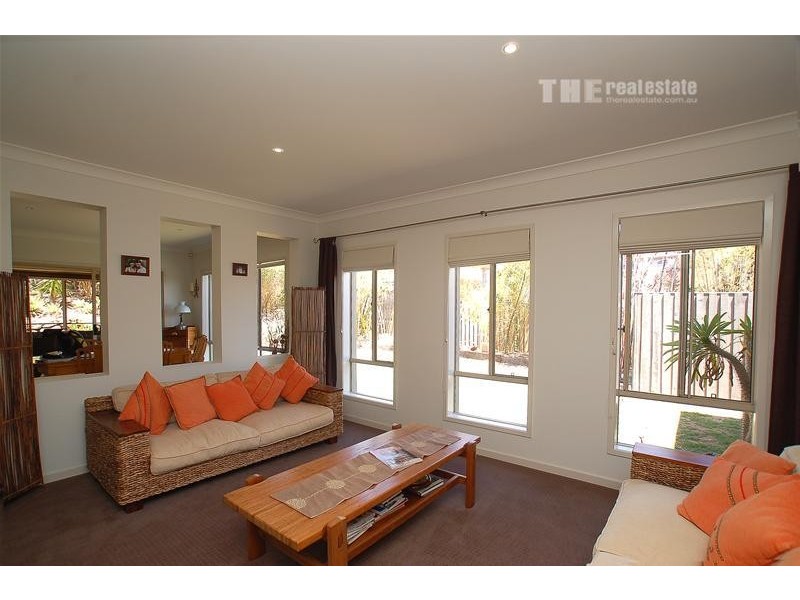 8 Koolang Crescent, Reedy Creek QLD 4227