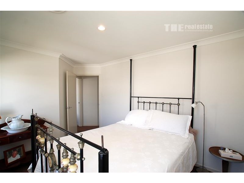 8 Koolang Crescent, Reedy Creek QLD 4227