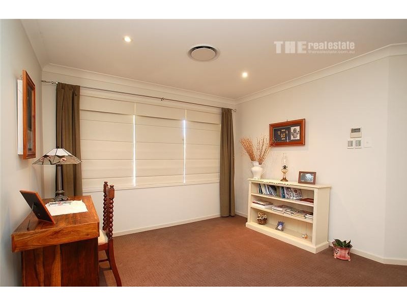 8 Koolang Crescent, Reedy Creek QLD 4227