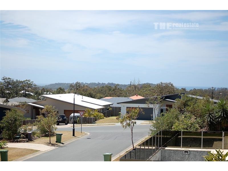 8 Koolang Crescent, Reedy Creek QLD 4227