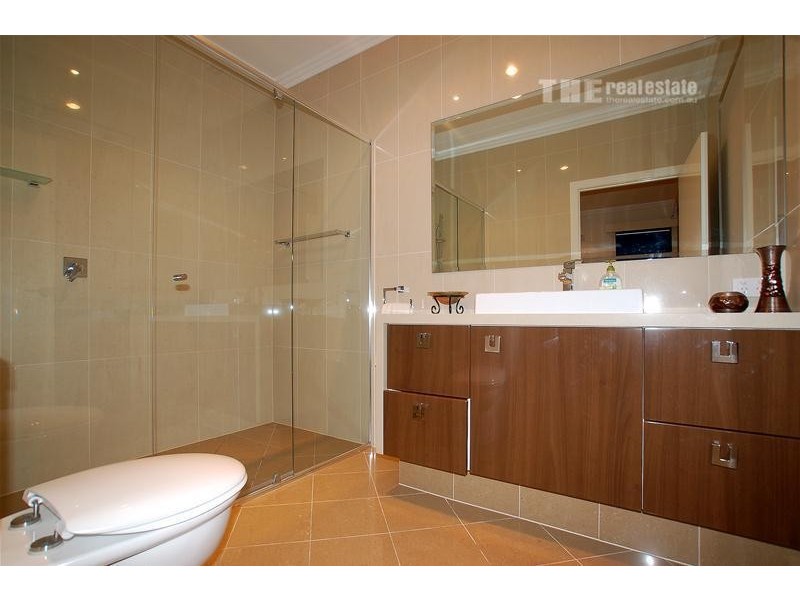 14 Southern Skies Avenue, Reedy Creek QLD 4227