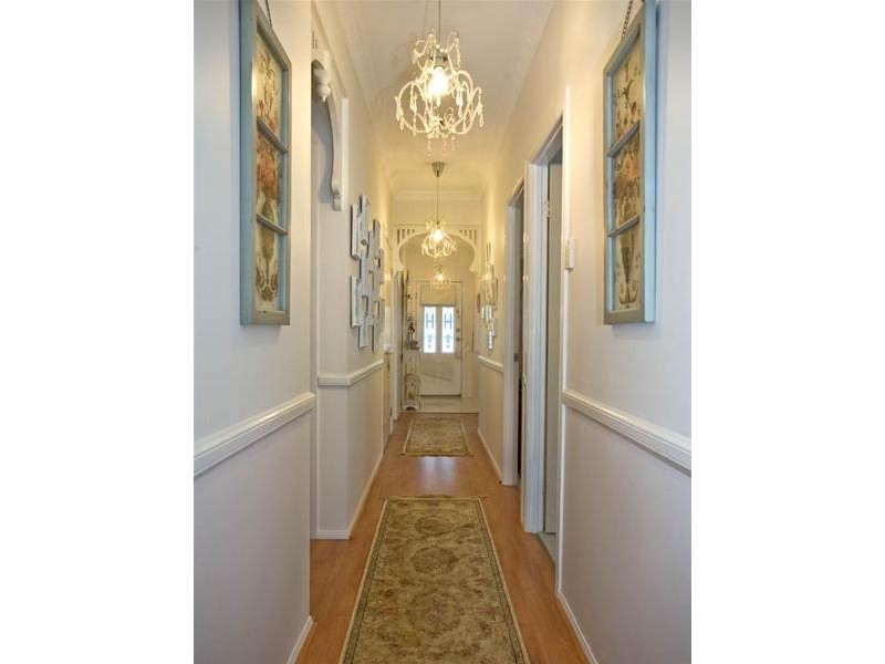 5 Majorca Crescent, Varsity Lakes QLD 4227