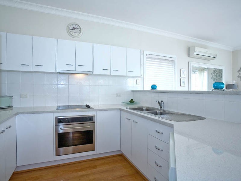 5 Majorca Crescent, Varsity Lakes QLD 4227