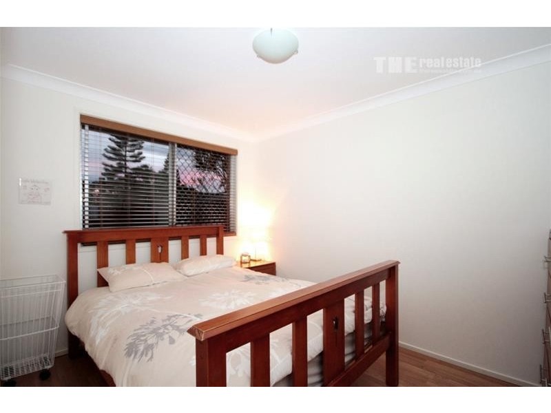 2/7 Macaw Avenue, Miami QLD 4220