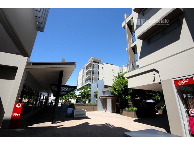 301/11 Sunshine Parade, Miami QLD 4220