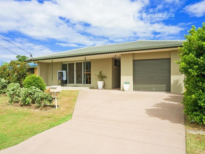 32 Tatha Avenue, Palm Beach QLD 4221